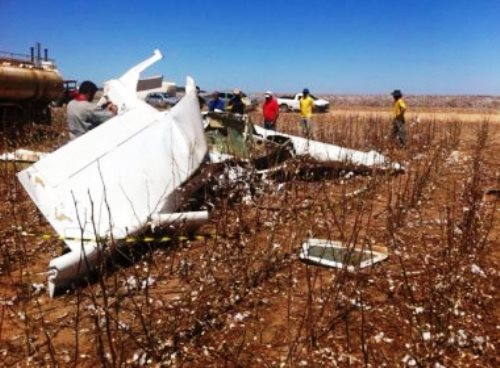 Barreiras: É grave o estado de saúde do fotógrafo e da pilota após queda de avião Barreiras: É grave o estado de saúde do fotógrafo e da pilota após queda de avião
