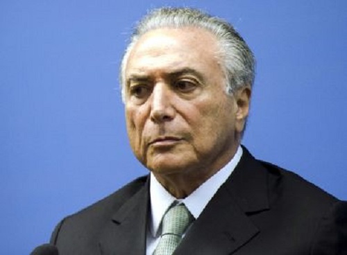 Foto de bebê morto após naufrágio em rio de Mianmar provoca comoção internacional