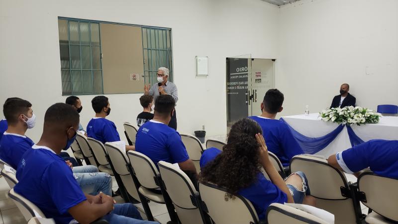 Prefeitura proporciona oportunidades a brumadenses com ofertas de cursos de Eletricista e Mecânica a Diesel