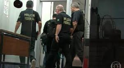 PF cumpre dez mandados de prisão contra deputados estaduais do RJ