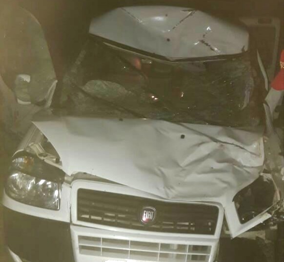 Mais um veículo da secretaria de saúde de Tanhaçu se envolve em acidente; é o segundo desde o início do mês