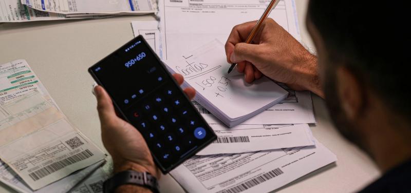 Mais de 131 mil baianos negociaram R$ 705 mi em dívidas através do Desenrola Brasil