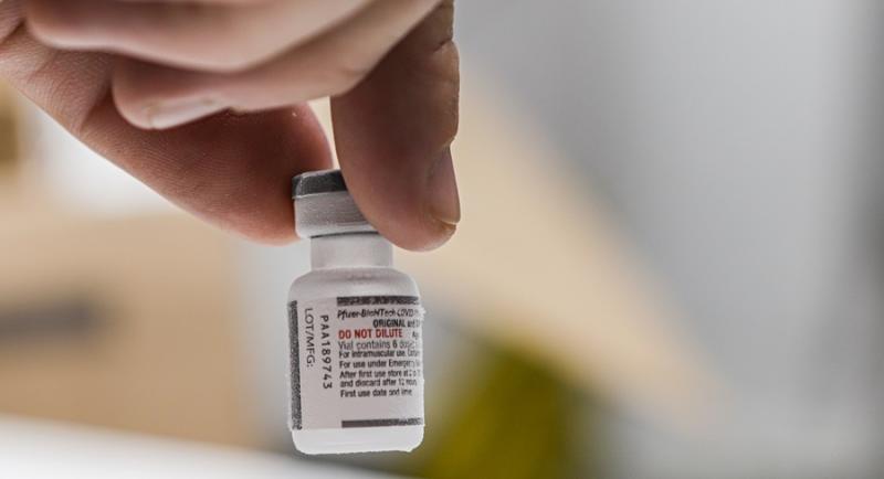 Ministério da Saúde antecipa nova dose da vacine bivalente da covid-19 para idosos