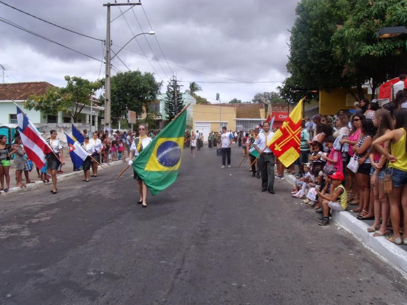 Prefeitura de Brumado convida população para Desfile Cívico Militar de 7 de Setembro