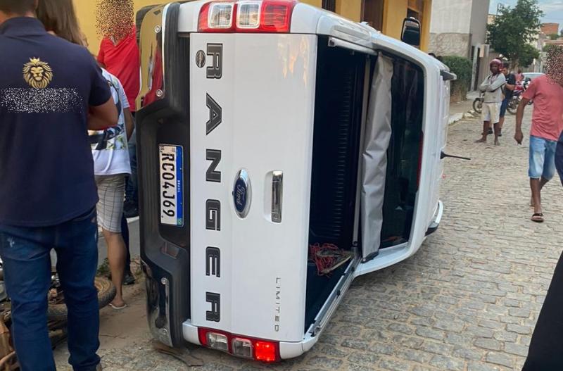 Acidente deixa vítima fatal após colisão no centro de Livramento de Nossa Senhora