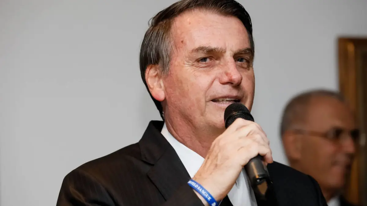 Bolsonaro afirma que anúncio do 13º para Bolsa Família será semana que vem