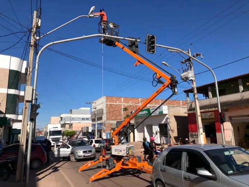 Inovação: Prefeitura de Barra da Estiva implanta sistema de led na iluminação pública