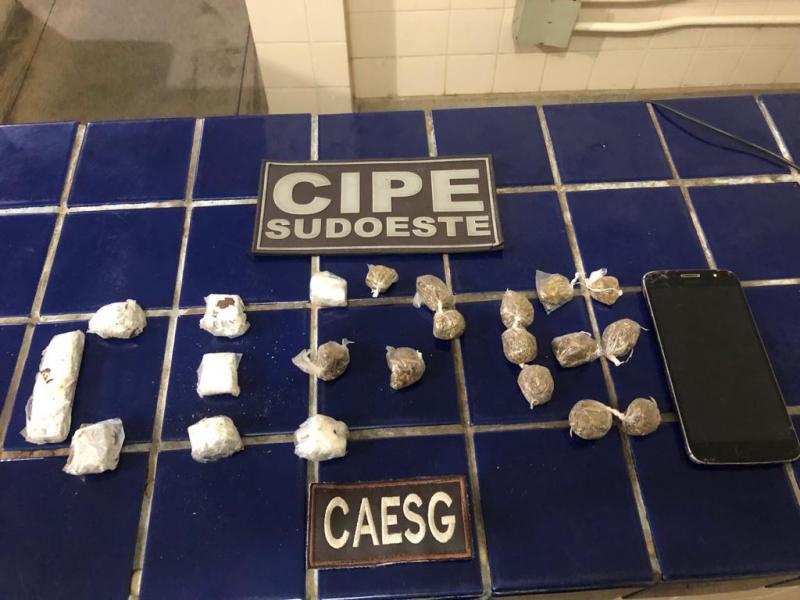 Tanhaçu: Cipe Sudoeste prende homem por tráfico de drogas