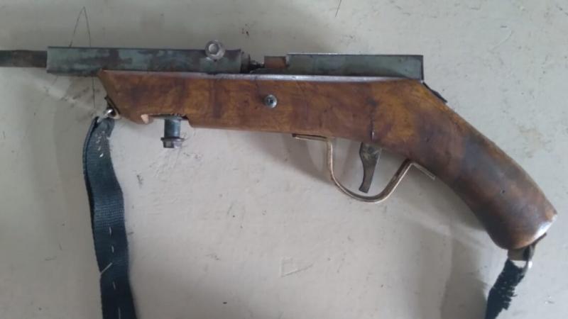 Homem da entrada em hospital após atirar acidentalmente na própria perna em Aracatu