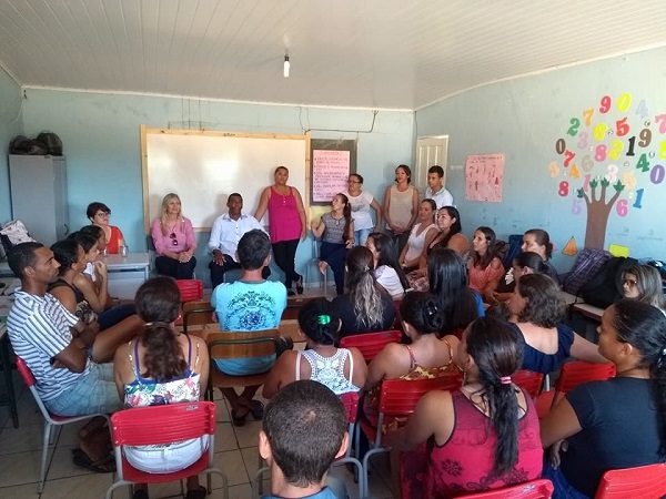 Escola em tempo integral nos moldes do PNME é garantida por prefeita de Malhada de Pedras na comunidade Periperi