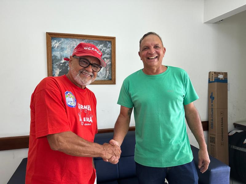 Em entrevista coletiva, Genival Moura Matos, da Chapa 2, apresenta propostas para o Clube Social de Brumado