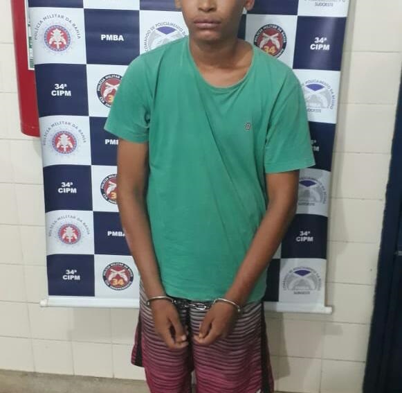 Jovem é preso pela Polícia Militar após realizar roubos em Brumado