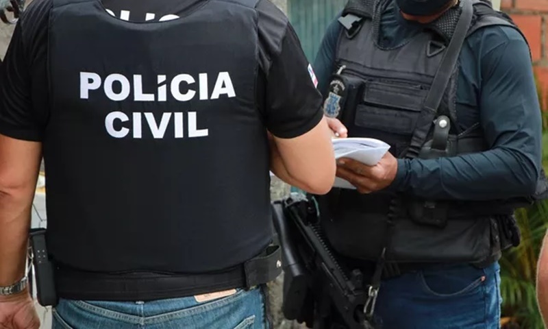 Comerciante é preso em flagrante por estupro de vulnerável após passar a mão nos seios de garota de 12 anos em Vitória da Coquista