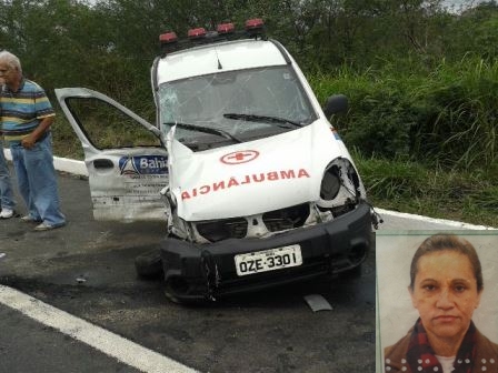 Acidente na BR-101 envolvendo ambulância resulta na morte de pai e filha