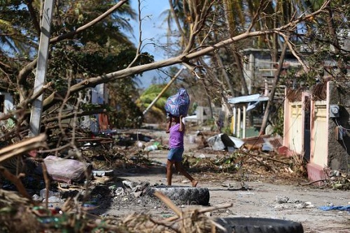 Tropas brasileiras no Haiti atuam em área mais atingida por Furacão Matthew