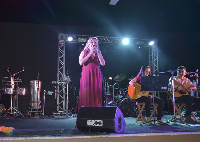 Festa em homenagem aos professores é realizada no Clube Social em Brumado