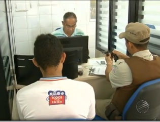 Aluno de 15 anos leva arma para sala de aula em escola de Juazeiro