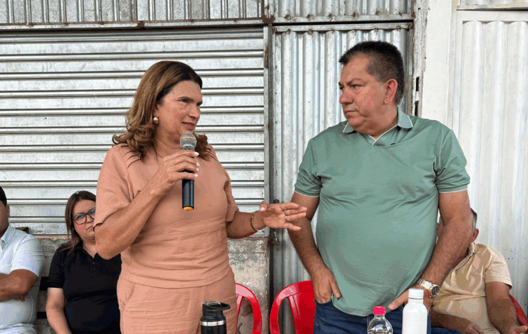 Prefeita de Aracatu e o prefeito de Tanhaçu se unem para viabilizar ações emergênciais contra a seca em Várzea da Pedra