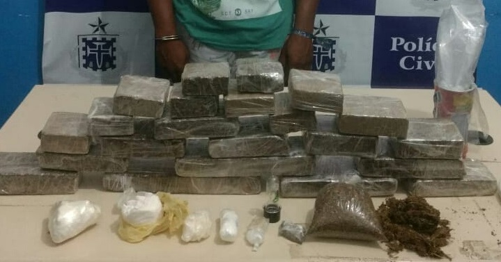 Draco apreende 100 mil reais em cocaína e maconha em Feira de Santana