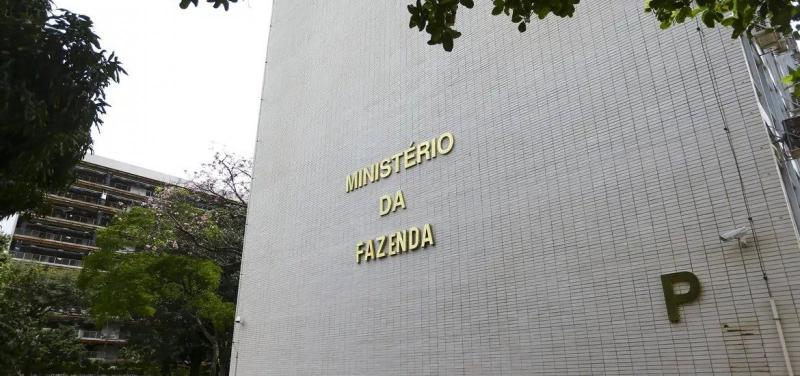 Pacote de corte de gastos será apresentado aos ministérios nesta terça-feira