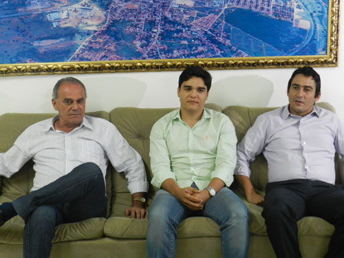 Com a vitória dos candidatos que apoiou, Aguiberto demonstra otimismo para 2015