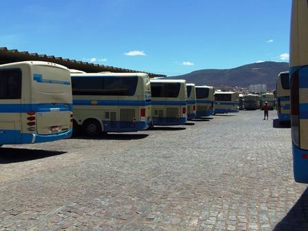 EMPRESA NOVO HORIZONTE: EM PROTESTO FUNCIONÁRIOS PARALISAM SUAS ATIVIDADES POR TEMPO INDETERMINADO 