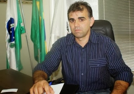 Prefeito paranaense renuncia por não conseguir 'combater corrupção'