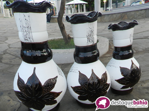 Lindos Vasos estão sendo vendidos a preço de fábrica na Praça da Prefeitura
