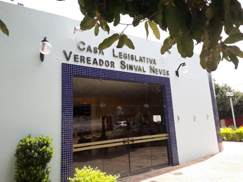 Câmara de Vereadores de Brumado paga 1/3 de férias dos servidores pela primeira vez