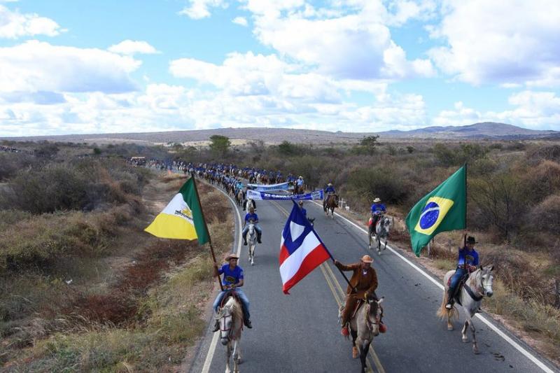 Assista o vídeo: XI Cavalgada de Guajeru foi um sucesso