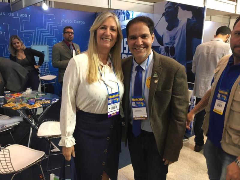 Prefeita de Malhada de Pedras participa da XXI Marcha dos Prefeitos Brasileiros em defesa dos municípios