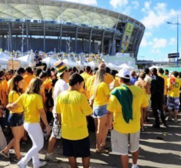 Aprovação da Copa cai para 48% em abril, aponta Datafolha