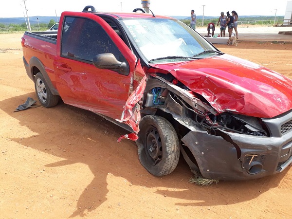 Empresário brumadense se envolve em acidente no trevo da BR-030 em Brumado