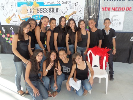 Escola Graça Assis realiza o III sarau ' Versos do Saber'