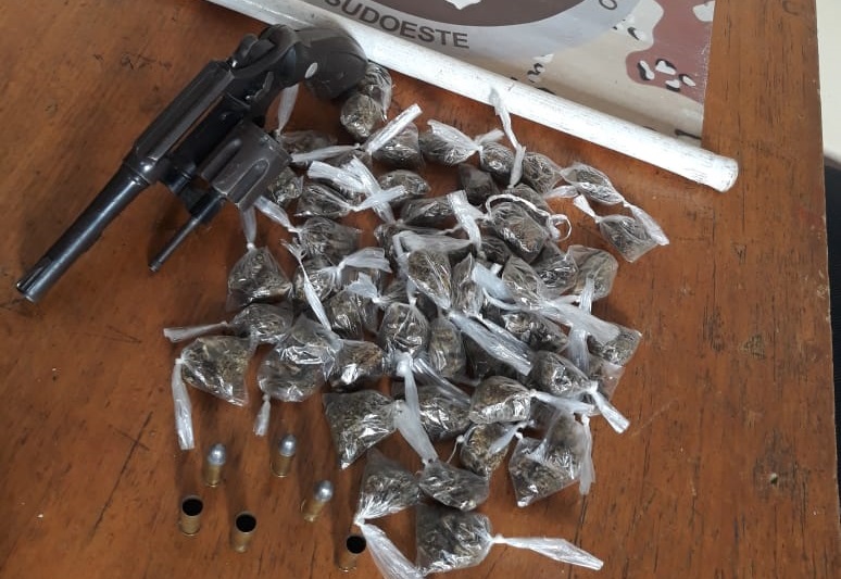 Homem morre em confronto com a CIPE Sudoeste durante operação contra tráfico de drogas em Aracatu