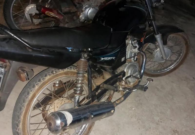 Polícia apreende motocicleta durante Operação Força Total em Brumado