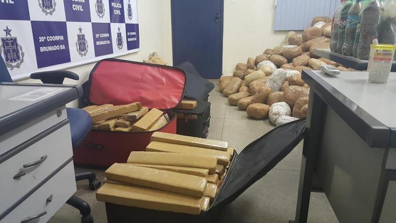 Mais de 1 tonelada de drogas é incinerada pela Polícia Civil em Brumado