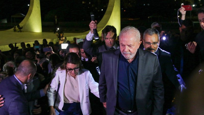Lula sanciona aumento de salário para ministros do STF