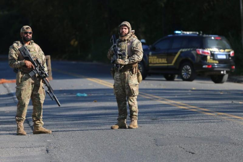 Especialista classificam como pouco resolutivo o pacote anunciado pelo governo federal para combate da violência na Bahia