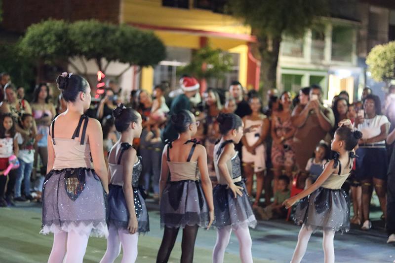 Festival Natalino encanta o público em Rio do Antônio
