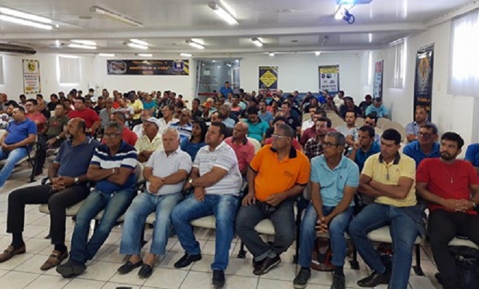 SMTT realiza entrega de Certificados de Qualificação para motoristas de Transporte de Passageiros