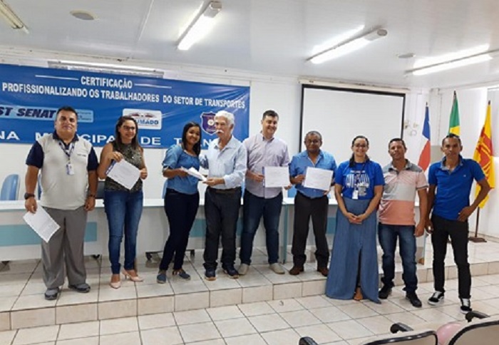SMTT realiza entrega de Certificados de Qualificação para motoristas de Transporte de Passageiros