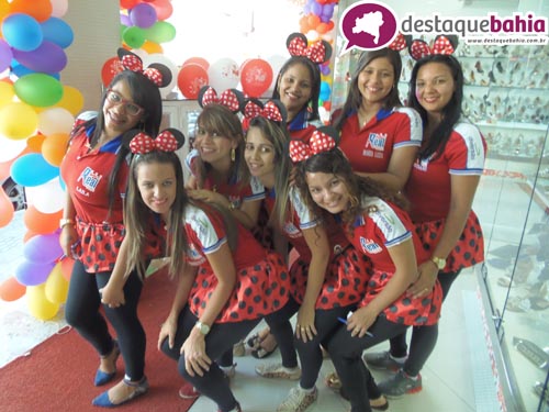 O Dia das Crianças com diversão e ótimas compras, é na Real Calçados Loja 01