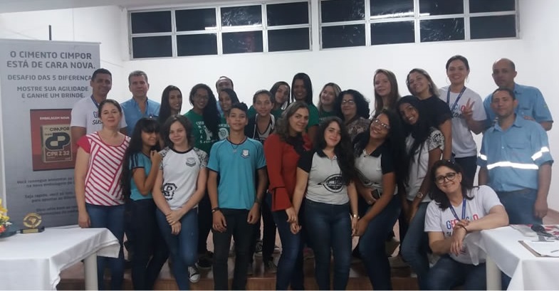 Escolas Municipais vencedoras do projeto Geração sustentável são certificadas pela Empresa InterCement