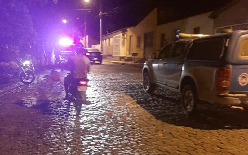 Homicídio: Jovem é morto com vários tiros em Brumado na noite desta segunda-feira