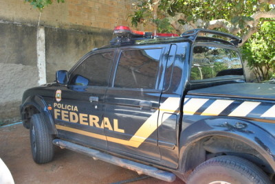Polícia Federal realiza operação para combater desvio R$ 30 milhões em 20 prefeituras