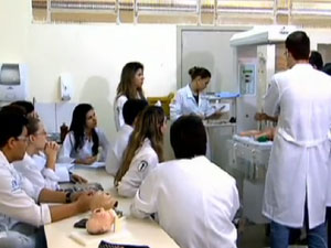 MEC autoriza 420 novas vagas de medicina em universidades federais