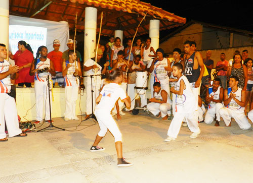 Jovem cristão inova e realiza projeto social através da Capoeira Gospel