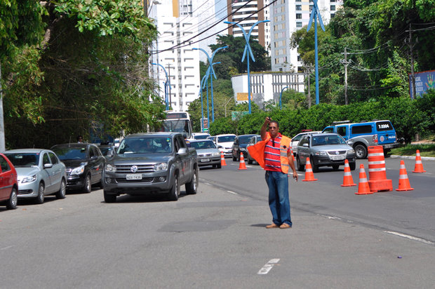 Detran orienta que proprietário do veículo cadastre previamente o principal condutor