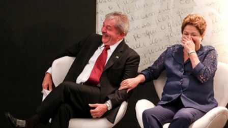 Dilma e Lula intensificam viagens à Bahia de olho no pleito de 2014